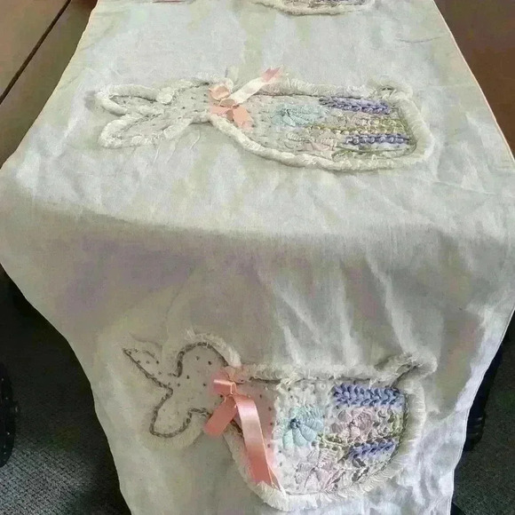 Embroidered Bunny Table Runner - Picture 6 of 8